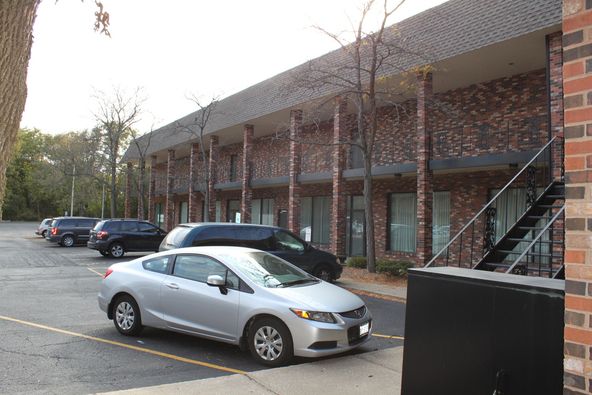 Pioneer Square: 7501 N University St, Peoria, IL 61614